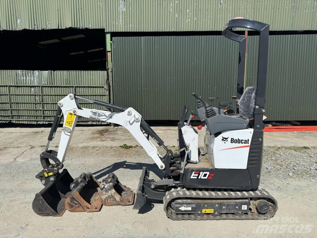 Bobcat E 10 Мини-экскаваторы