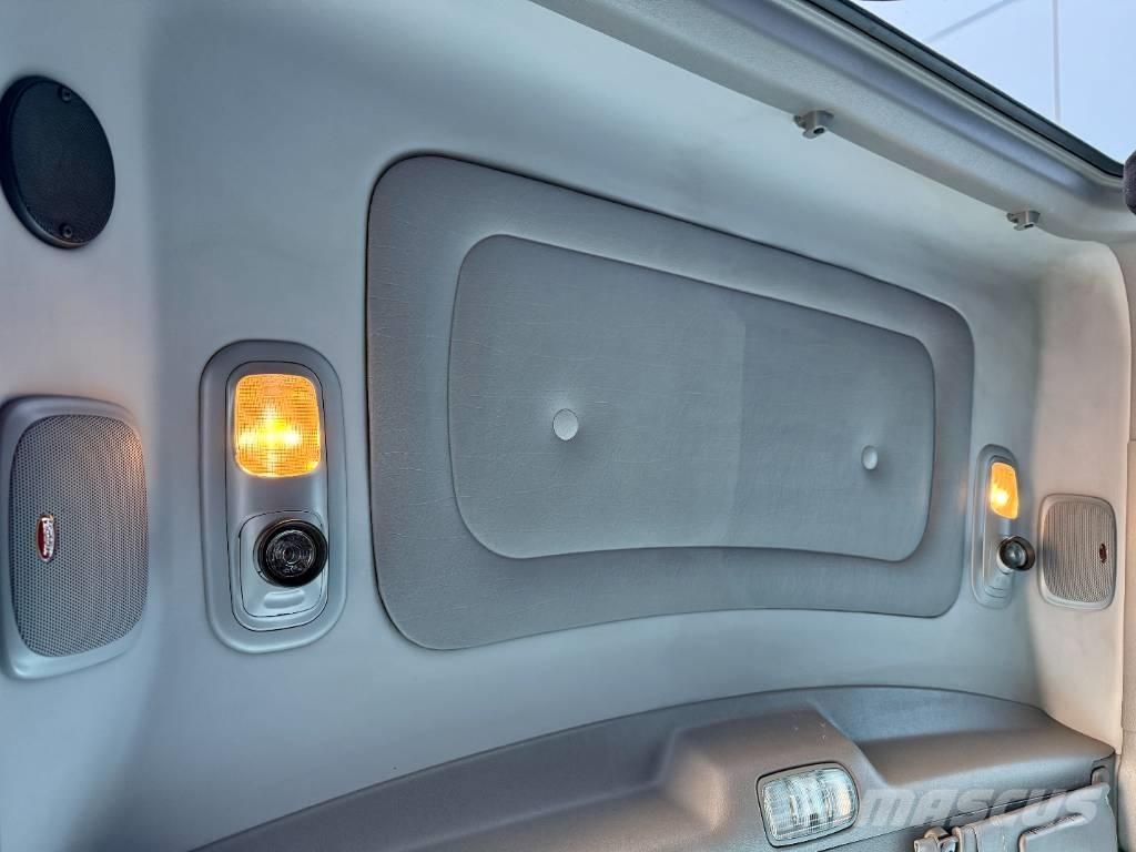 Peterbilt 389 Седельные тягачи