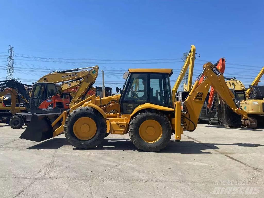 JCB 4 CX Экскаваторы-погрузчики
