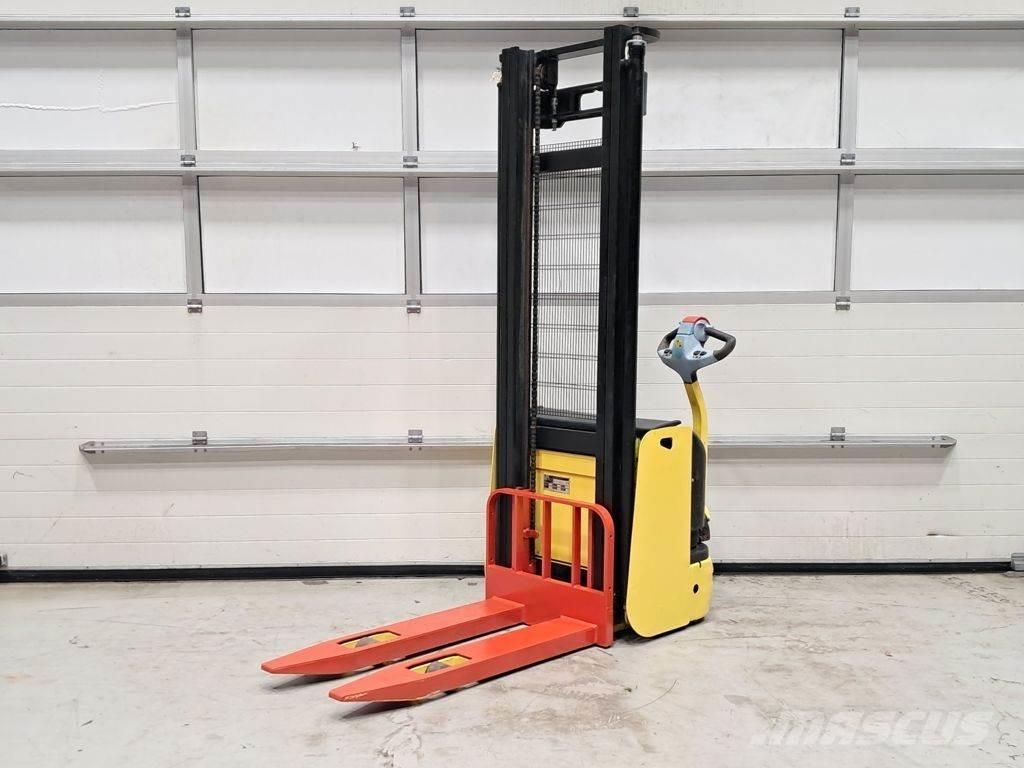 Hyster S1.0 AC Ручные штабелёры с электроподъёмом