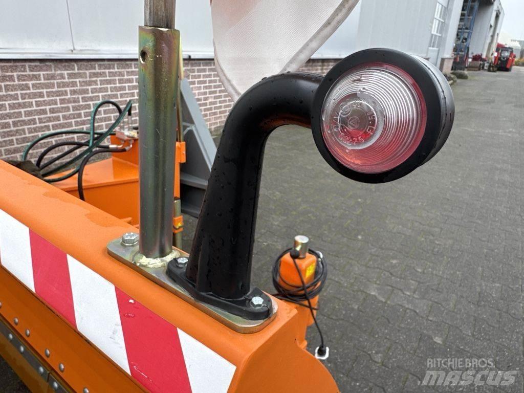 Bema 1100 (3000mm) Вакуумные уборочные машины