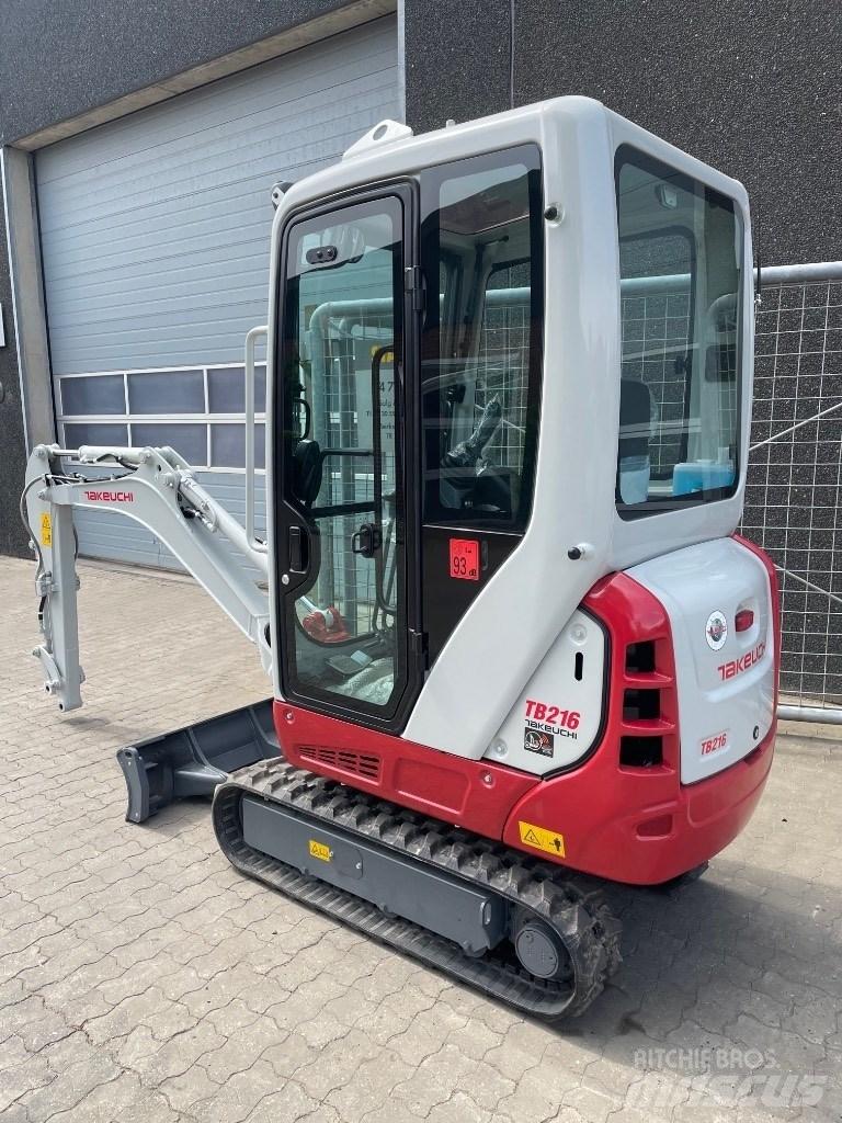 Takeuchi TB216 Мини-экскаваторы
