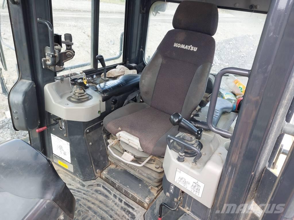Komatsu D61PX-24 Гусеничные бульдозеры