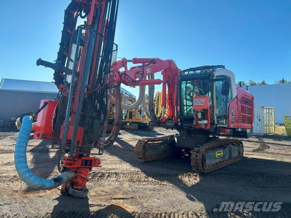 Sandvik DX 800I Буровые вышки