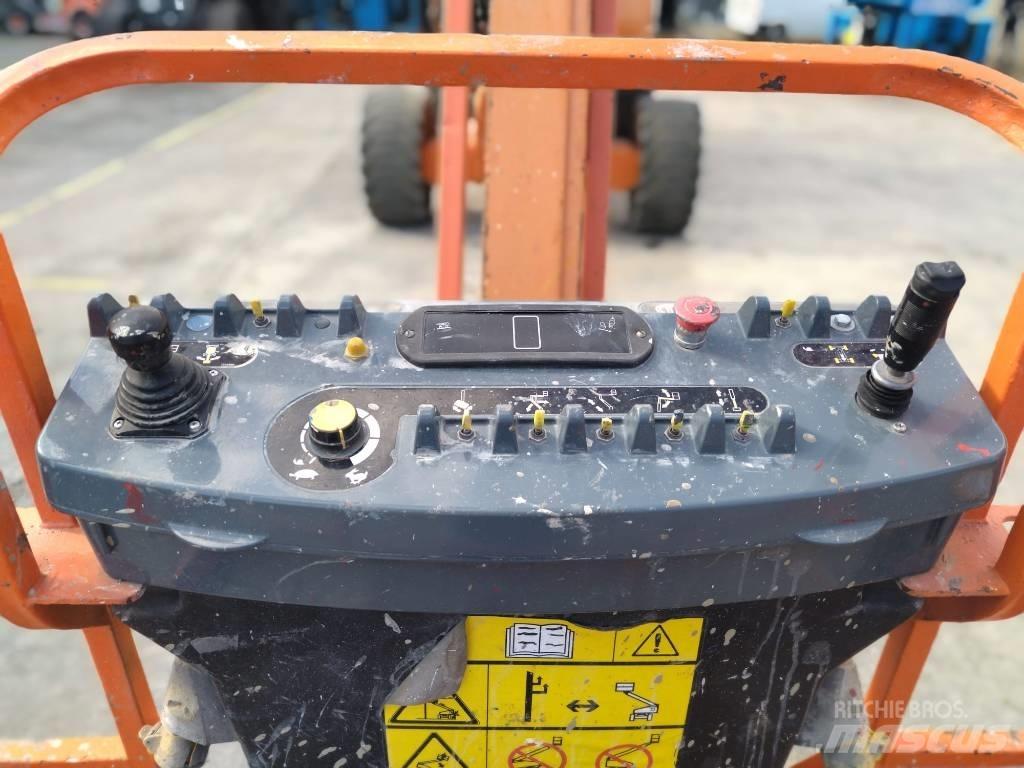 JLG 800 AJ Коленчатые подъемники
