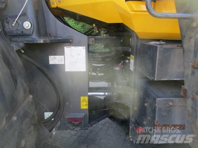 Komatsu WA 380 Фронтальные погрузчики