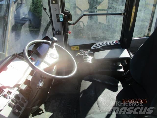 Komatsu WA 380 Фронтальные погрузчики