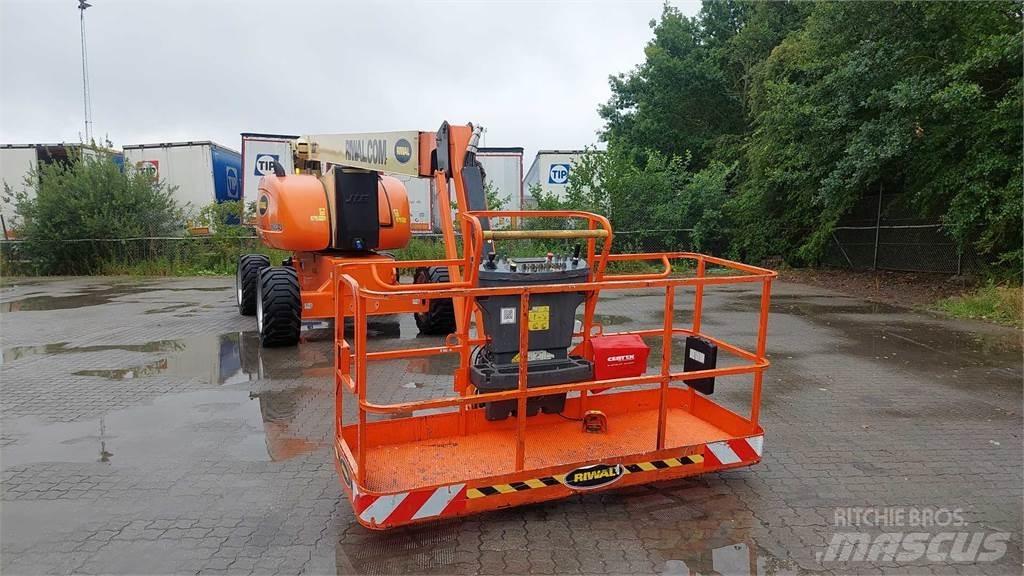 JLG 800AJ Коленчатые подъемники