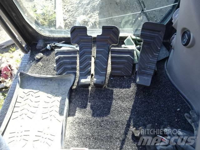 Volvo EC220EL Гусеничные экскаваторы