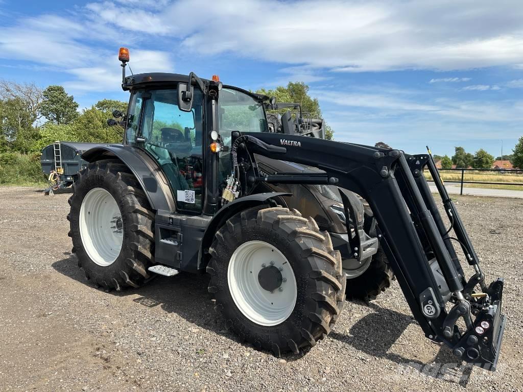 Valtra G 135 A Трактора