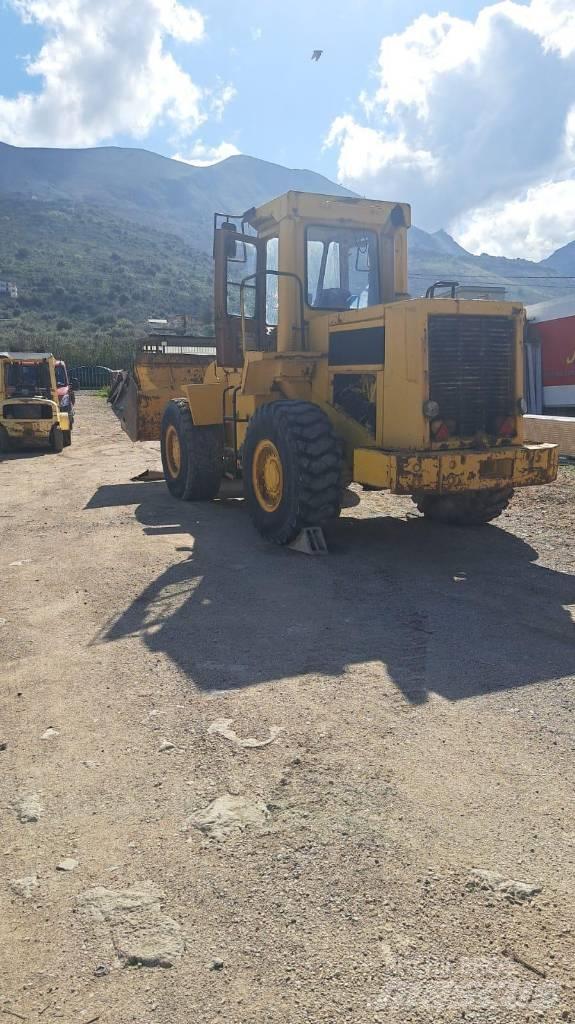 CAT 950 B Фронтальные погрузчики