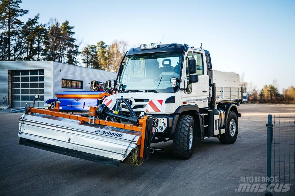 Unimog U 318 Уборочные машины