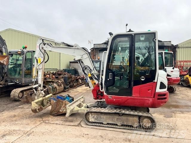 Takeuchi TB 230 Мини-экскаваторы