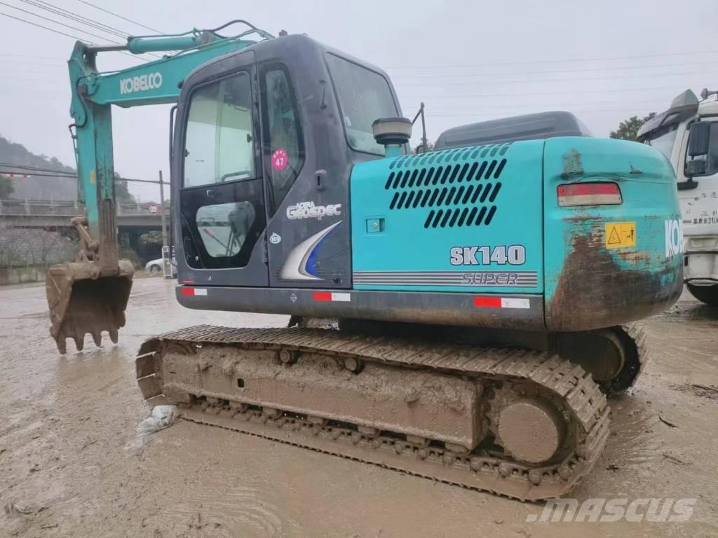 Kobelco SK 140 Гусеничные экскаваторы