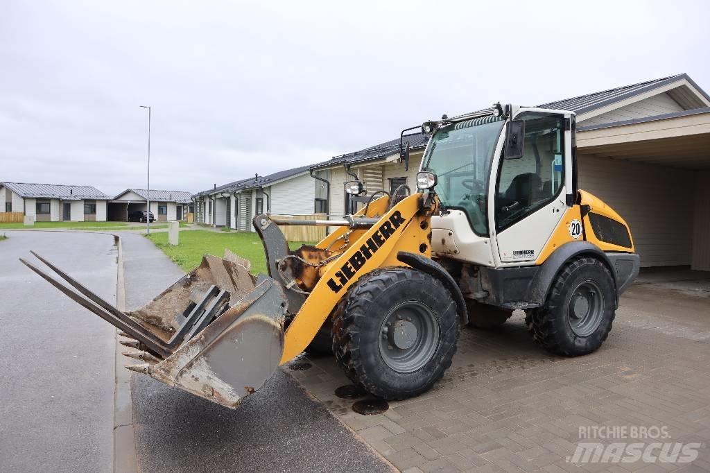 Liebherr 506 Фронтальные погрузчики