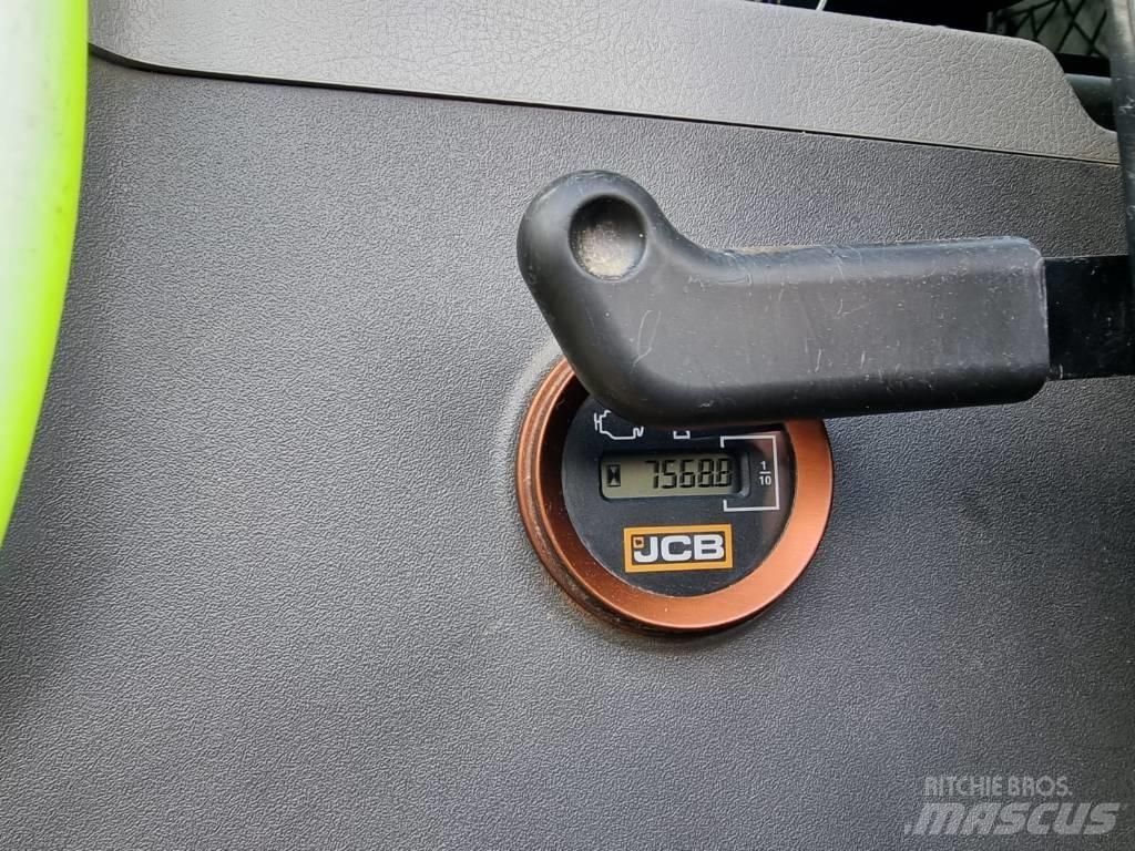 JCB 220 X Гусеничные экскаваторы