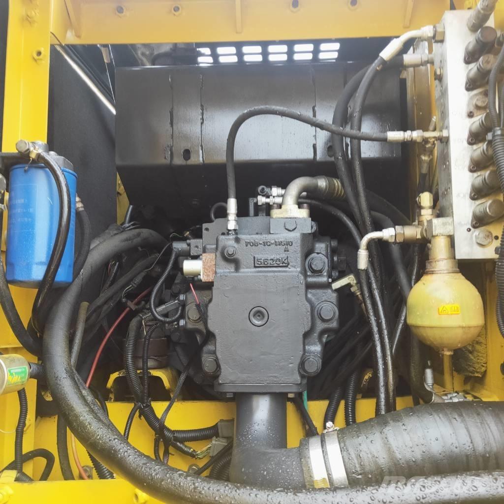 Komatsu PW160W-7 Колёсные экскаваторы