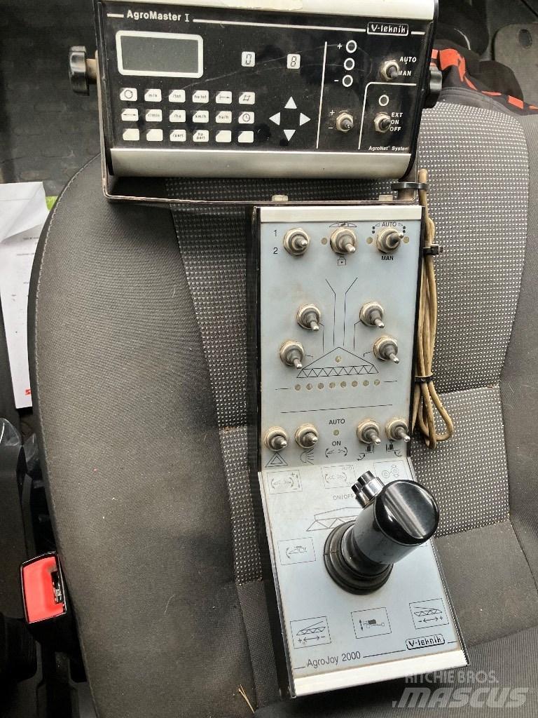 Lindus 4000 24 meter Прицепные опрыскиватели