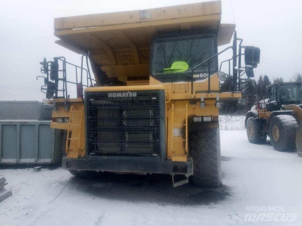 Komatsu HD605-7 Карьерные самосвалы