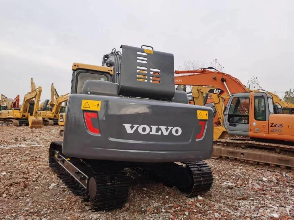 Volvo EC 210 Гусеничные экскаваторы