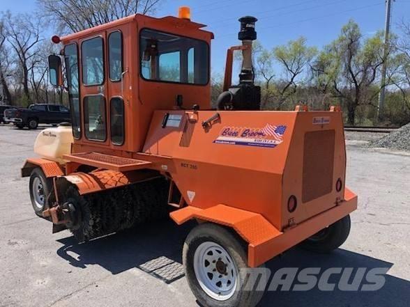 Broce RCT 350 Вакуумные уборочные машины