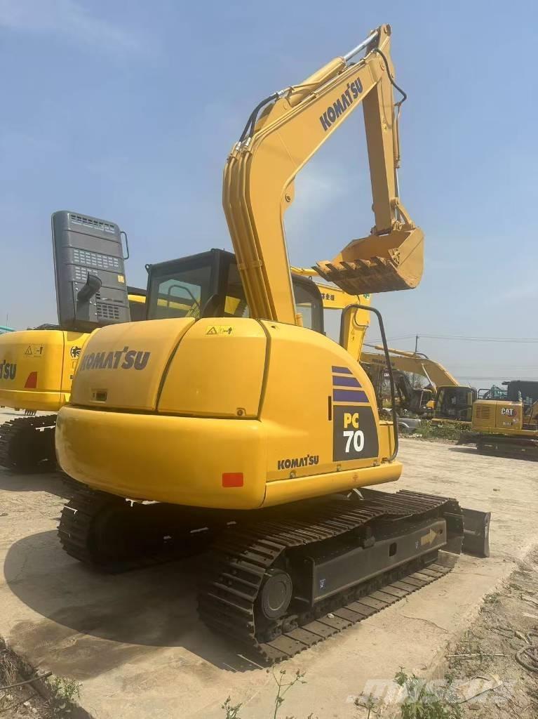 Komatsu PC 70 Гусеничные экскаваторы