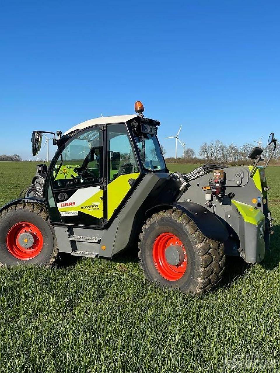 CLAAS SCORPION 756 Телескопические подъемники