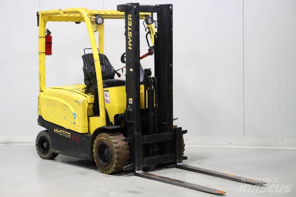 Hyster J2.5XN Электропогрузчики