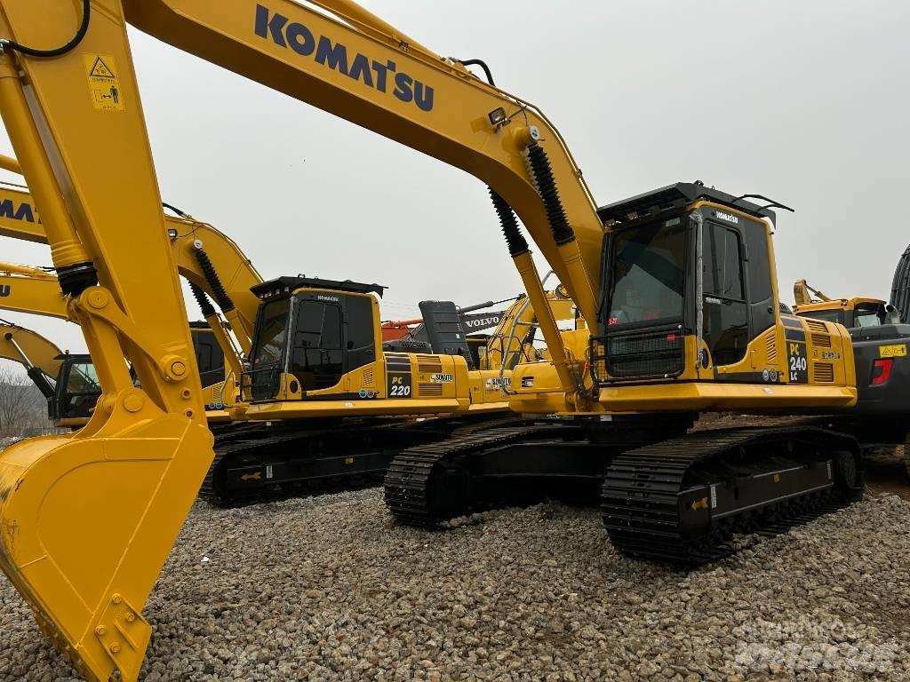 Komatsu 240-8 Гусеничные экскаваторы