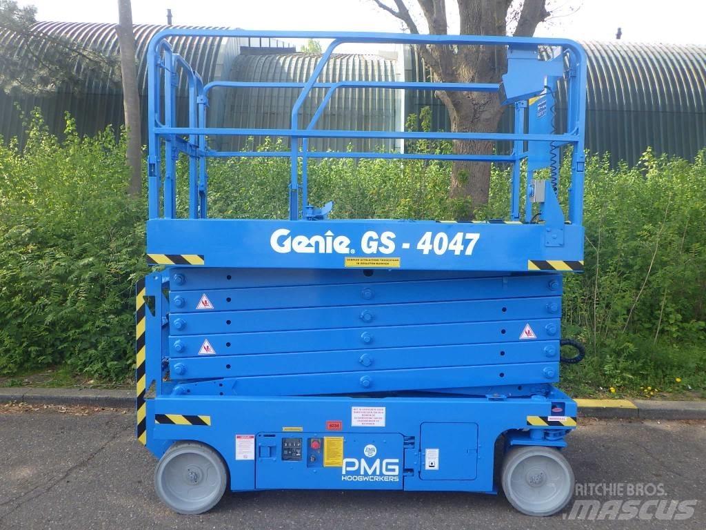 Genie GS4047 Ножничные подъемники