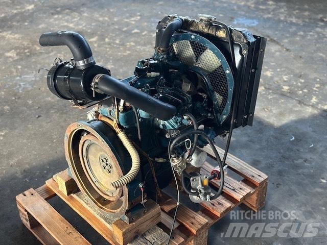 Kubota d 722 e Двигатели