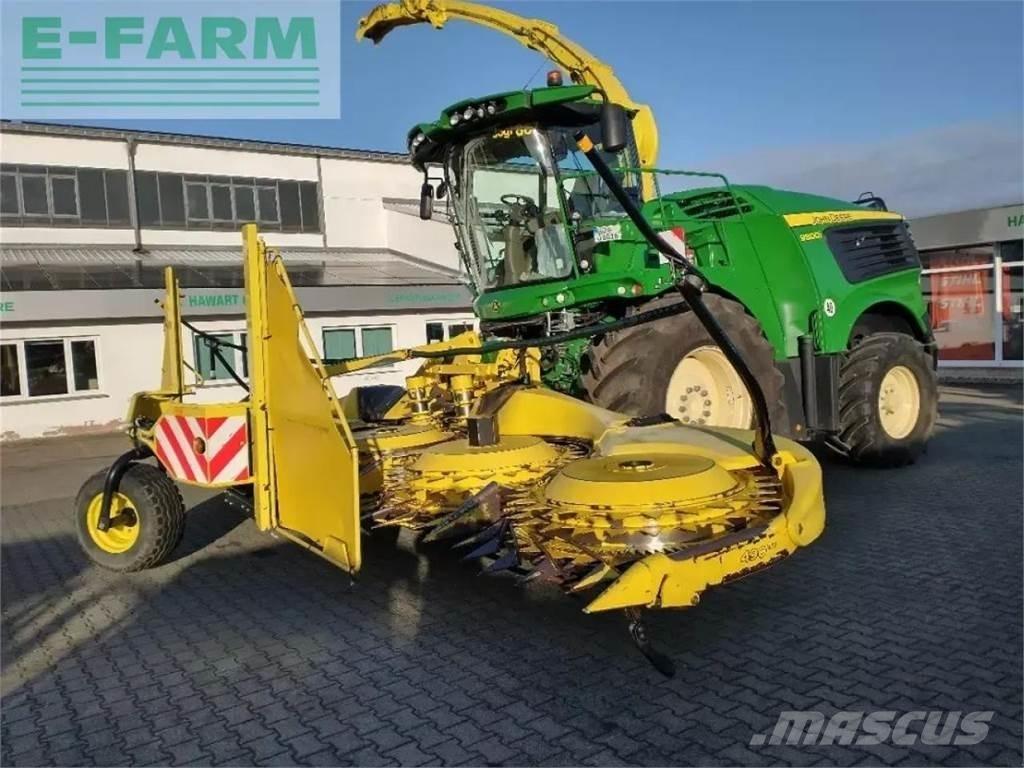 John Deere 9800 Самоходные кормоуборочные комбайны