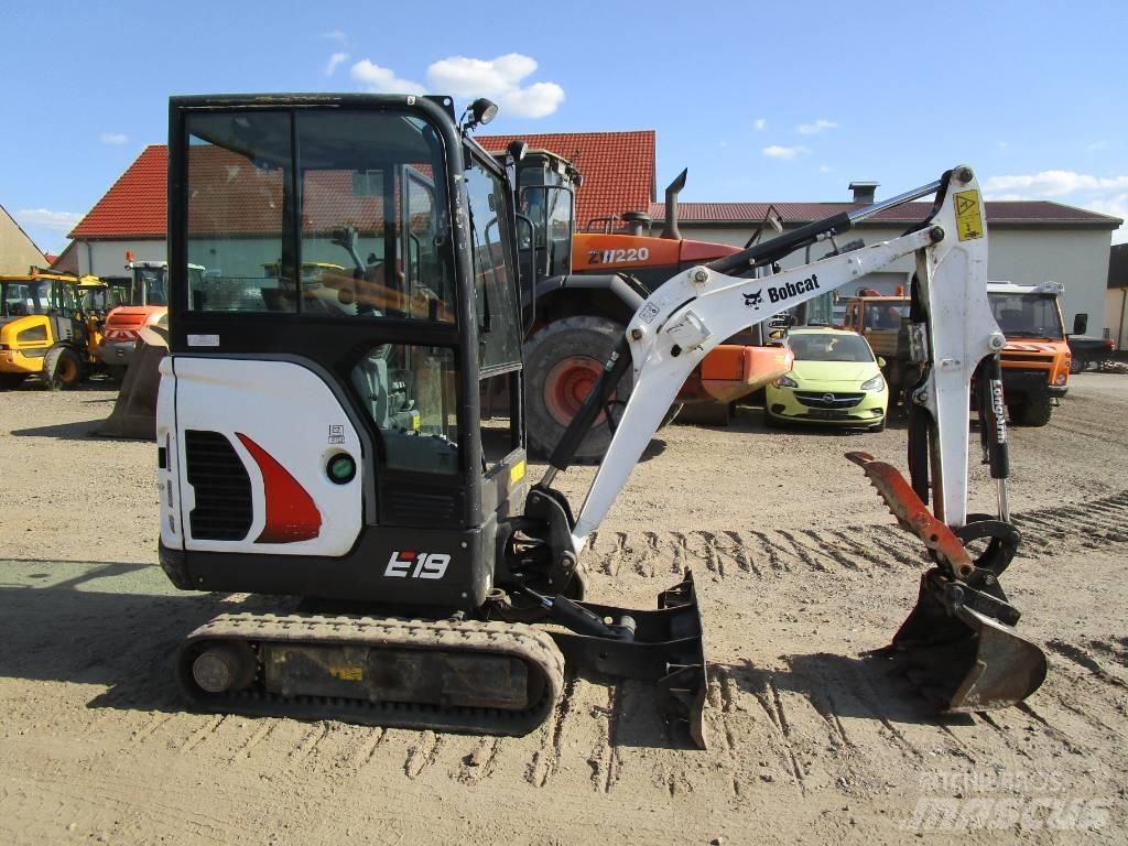 Bobcat E 19  V Мини-экскаваторы