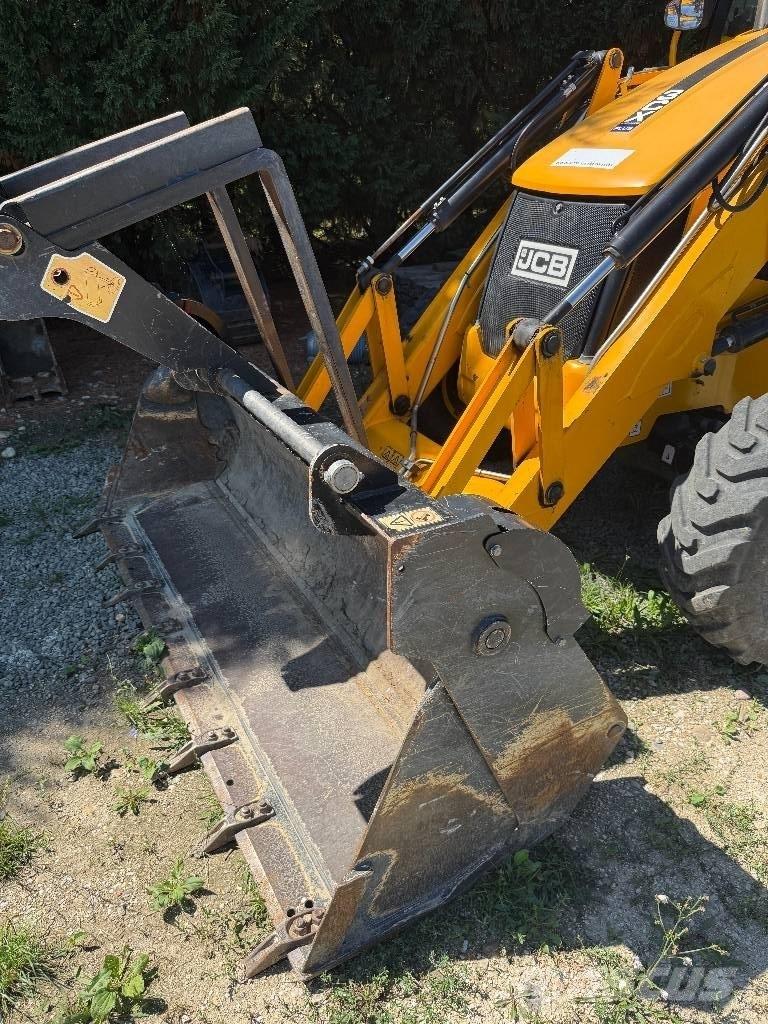 JCB 3 CX Экскаваторы-погрузчики