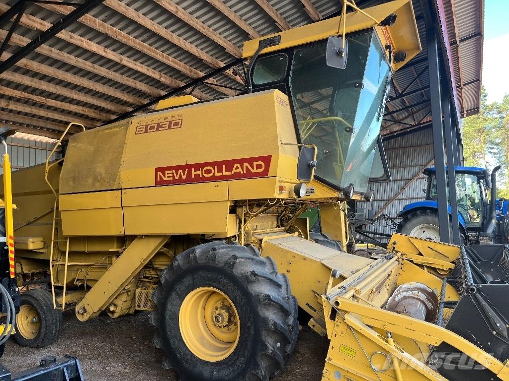 New Holland 8030 Зерноуборочные комбайны