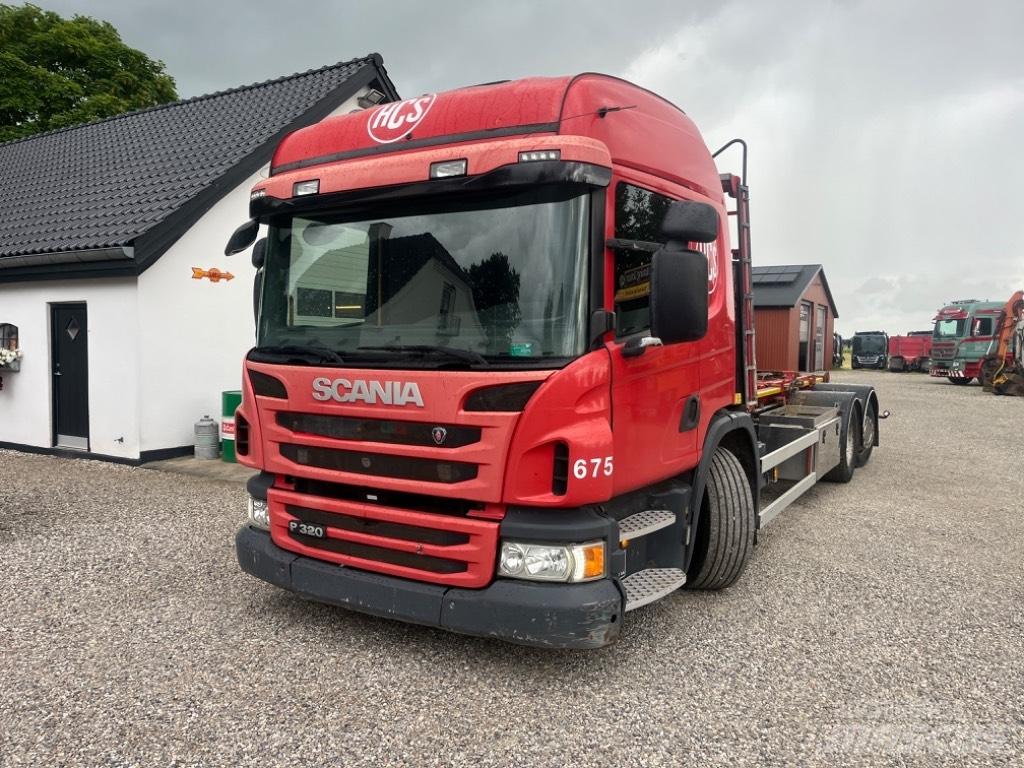 Scania P 320 Грузовики-Мультилифты