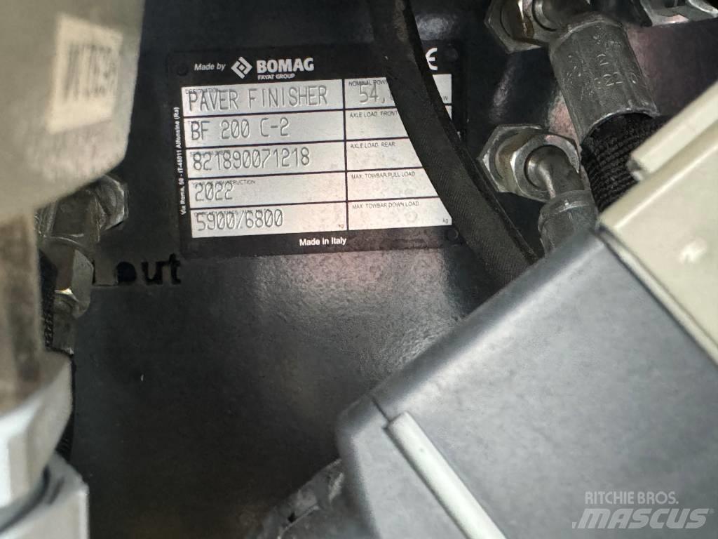 Bomag BF200C-2 Асфальтоукладчики