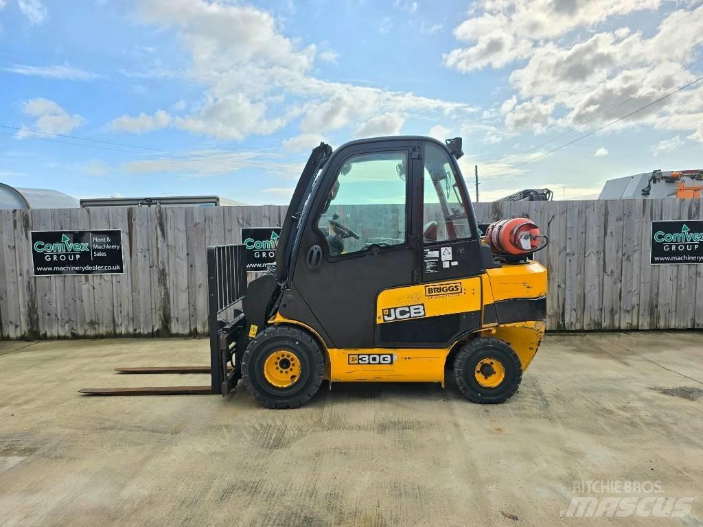 JCB TLT 30 G Газовые погрузчики