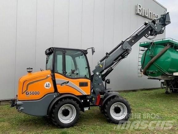GiANT G5000 Tele Фронтальные погрузчики