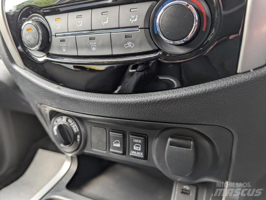 Nissan Navara Бортовые фургоны