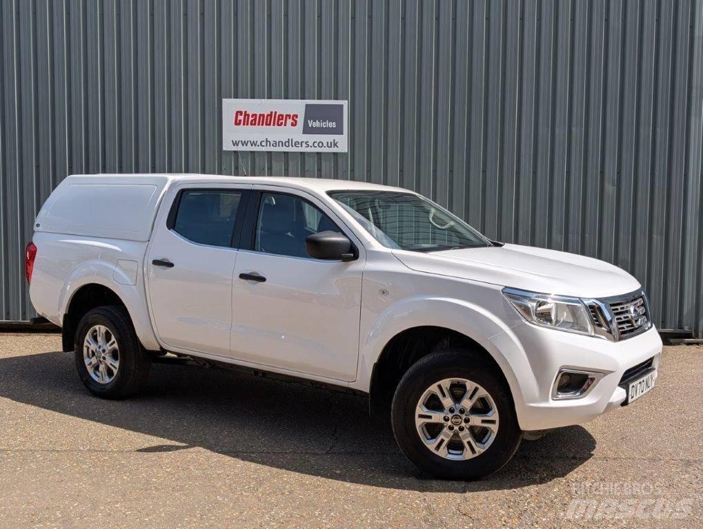 Nissan Navara Бортовые фургоны
