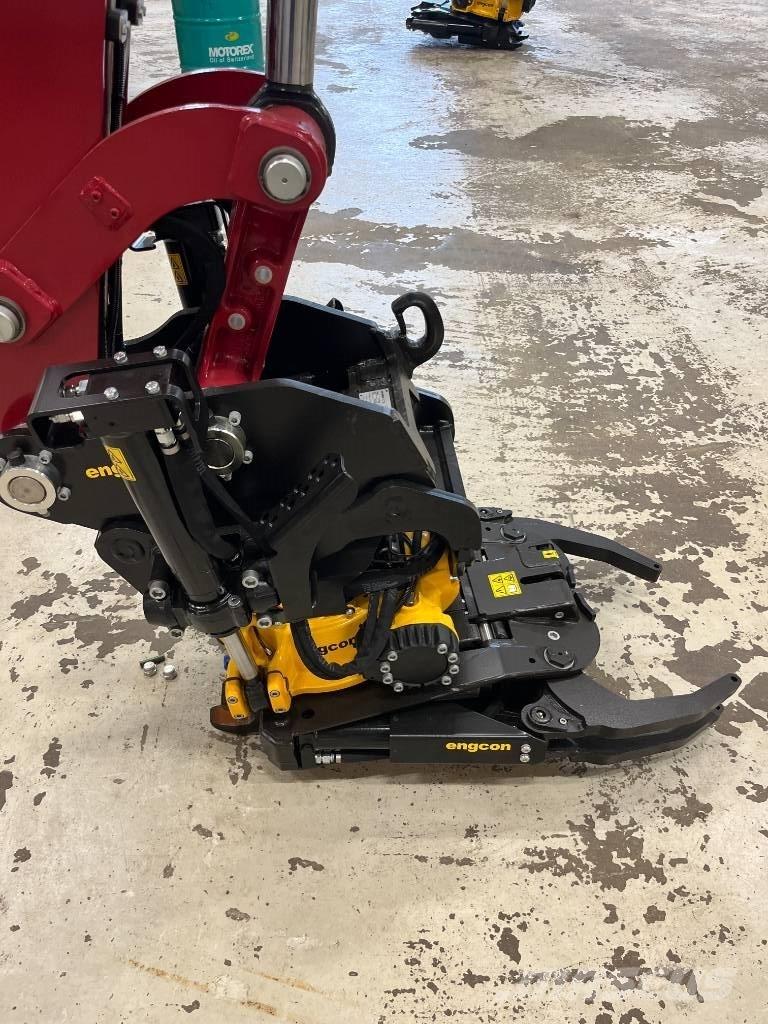 Yanmar B 95 W Колёсные экскаваторы