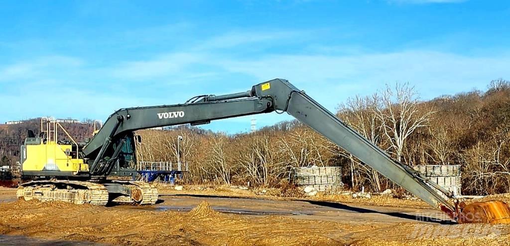 Volvo EC300ELR Гусеничные экскаваторы
