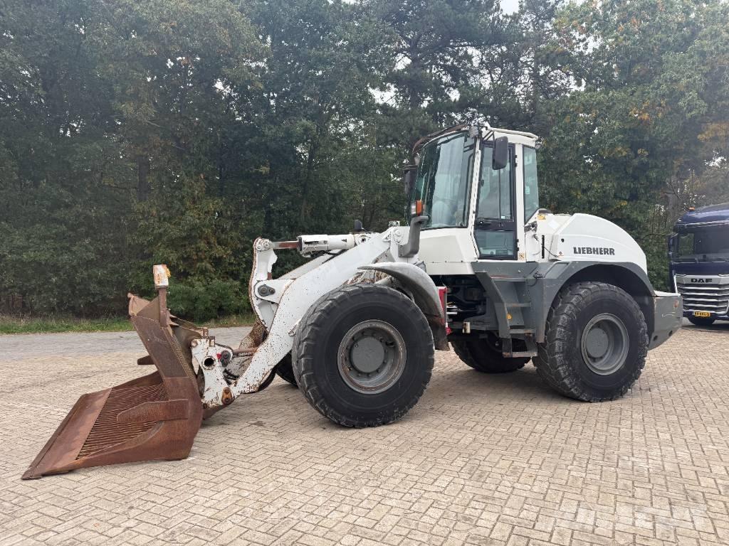 Liebherr L 538 Фронтальные погрузчики