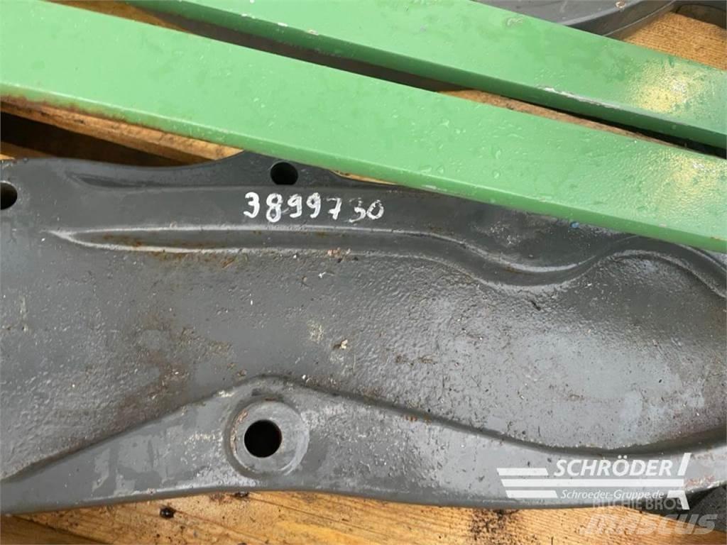 Fendt ANBAUTEILE Трактора с фронтальным погрузчиком