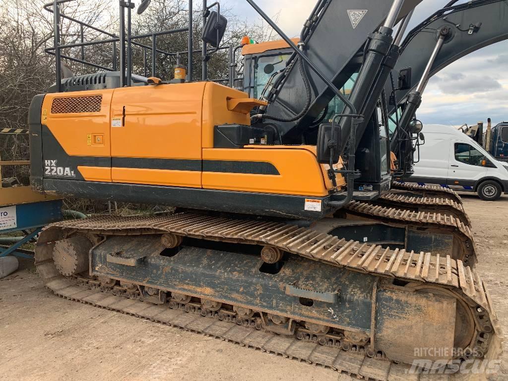 Hyundai HX220A L Гусеничные экскаваторы