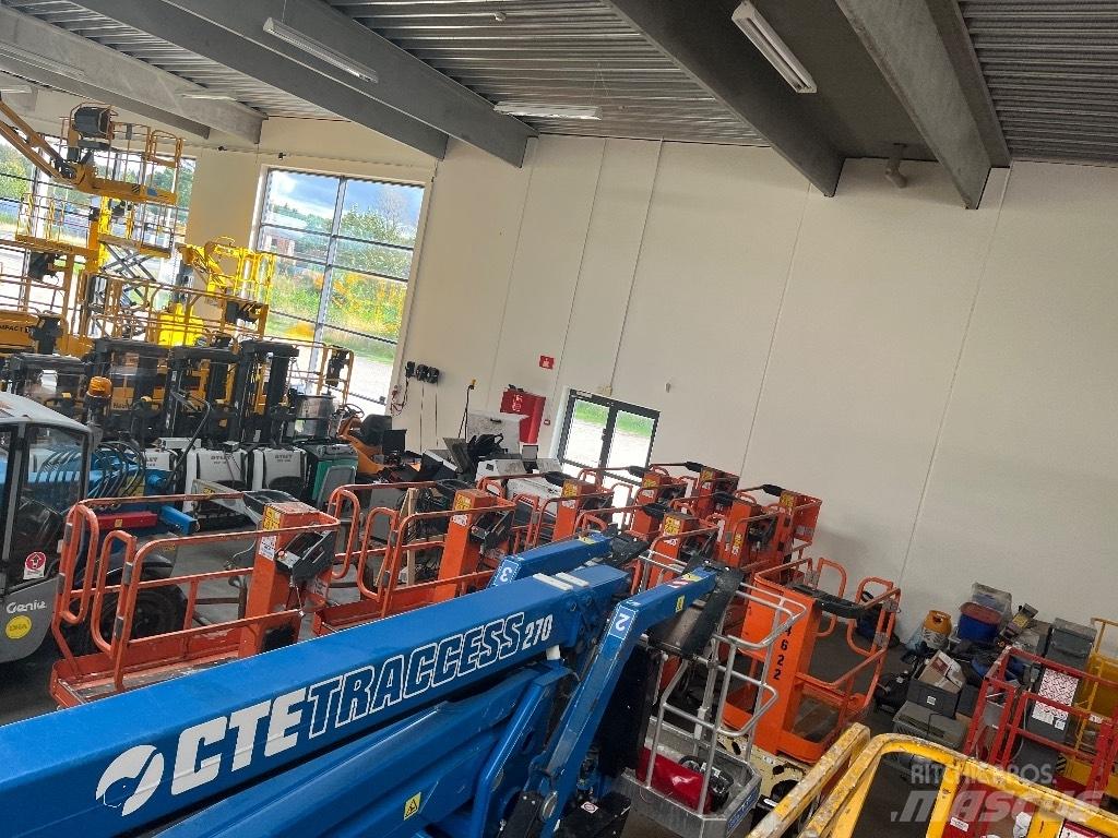 JLG 1230 ES Ножничные подъемники