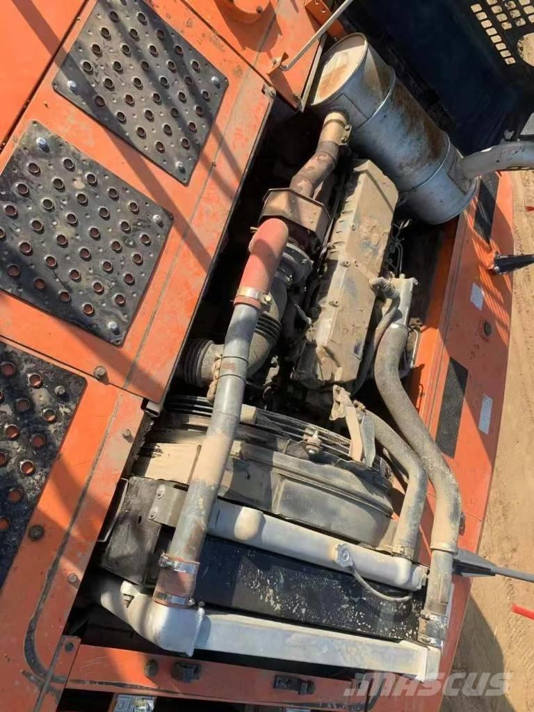 Hitachi zaxis330 Гусеничные экскаваторы