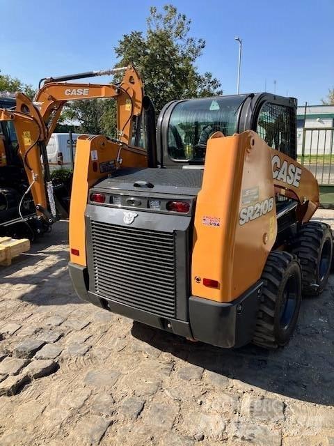 CASE SR210B Мини-погрузчики