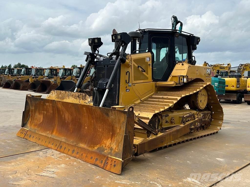 CAT D6 LGP Гусеничные бульдозеры